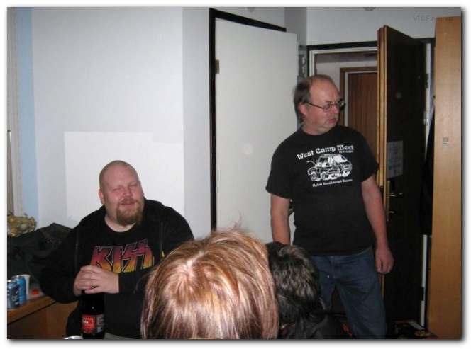 641x469 pixels (29K)